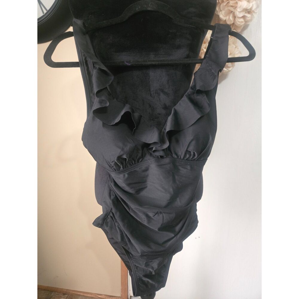 DKNY - Black Ruffle V-Neck Swimsuit (NWT)+ Size 6 - Picture 3 of 6